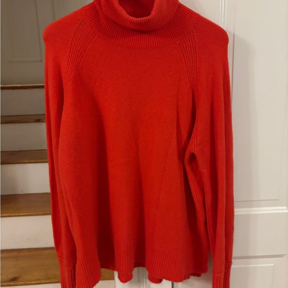 J Crew Orange/Red Turtleneck Sweater,  merino wool, alpaca blend XL - Picture 5 of 5